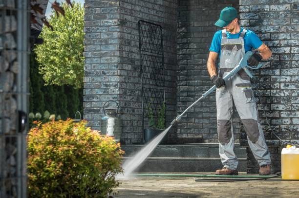 Best Animal Enclosure Cleaning  in Hood River, OR